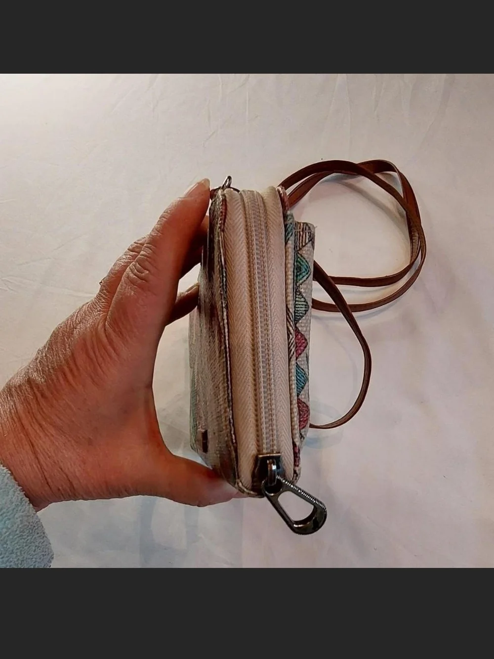 Sakroots large smartphone